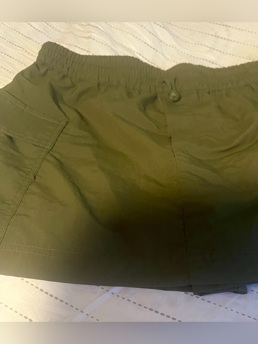 ALL IN FAVOR Olive Green cargo style Skort (M) like new - Picture 3 of 8